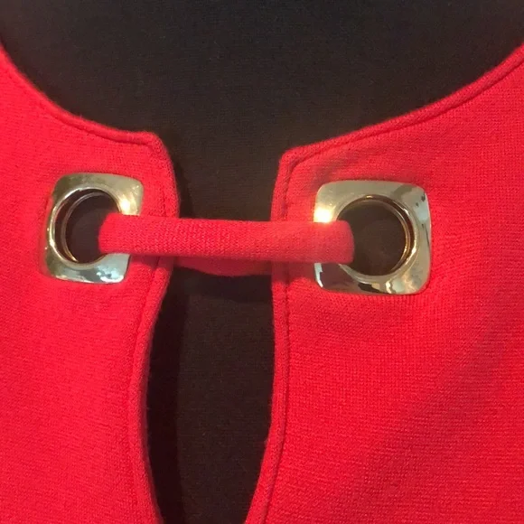 💋 Buy 2 for 15.00  Chico’s Red Keyhole size 0 size small ♥️♥️ - Picture 3 of 14
